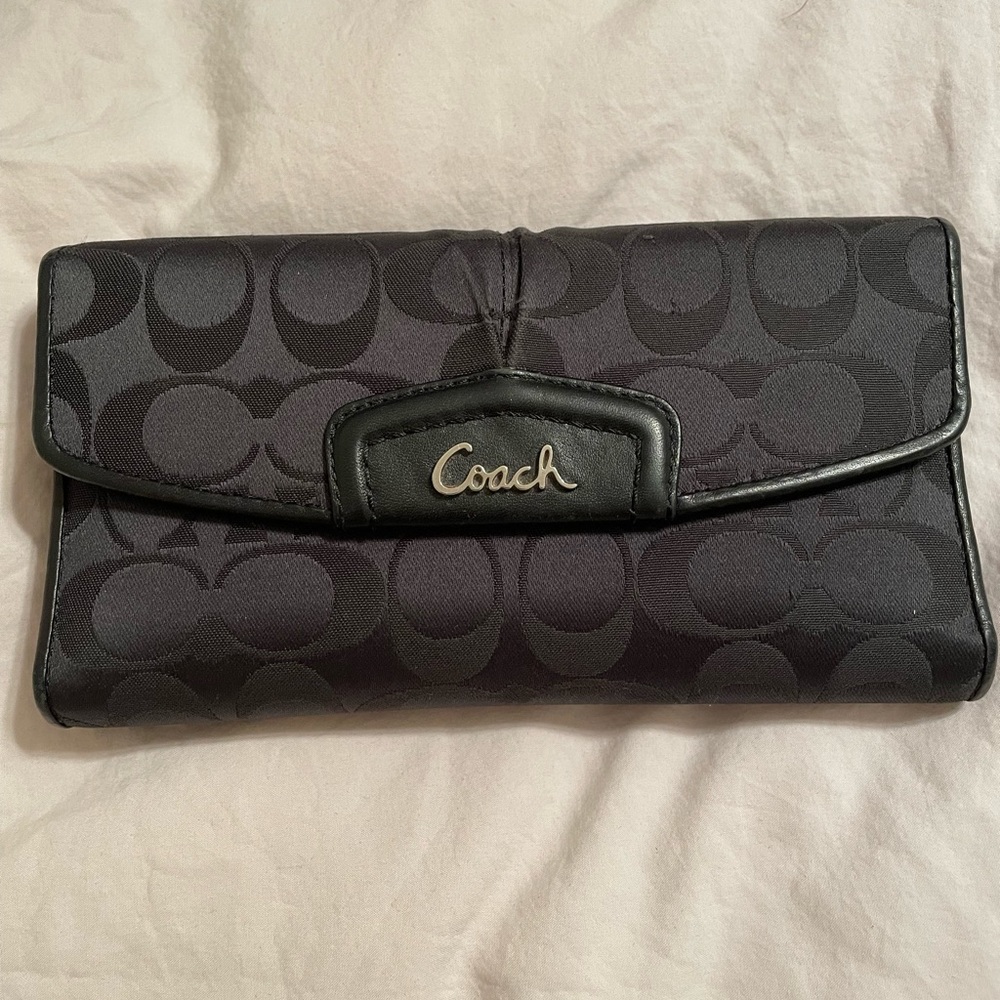 Coach Signature Ashley Wallet Black